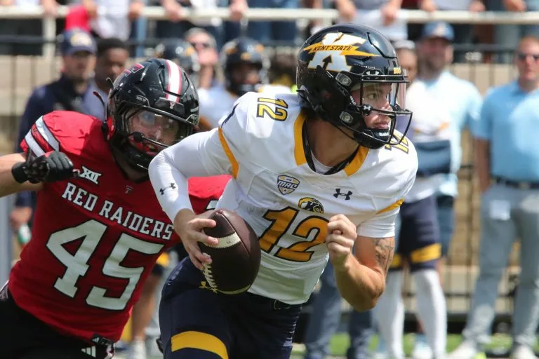 UMASS Minutemen vs Kent State Golden Flashes Picks and Prediction