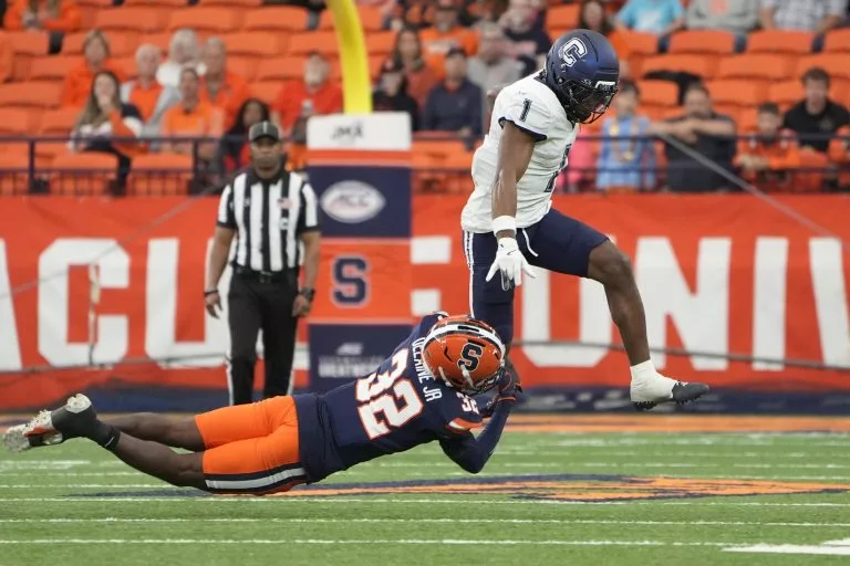 UConn Huskies vs Ball State Cardinals Picks and Prediction