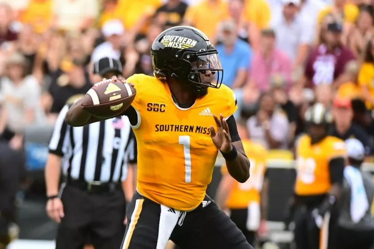 Gamecocks vs. Golden Eagles prediction