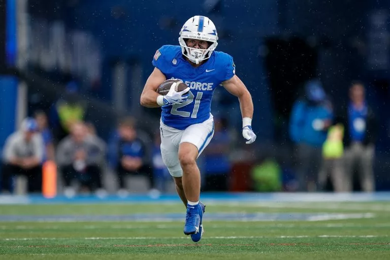 Hawaii vs Air Force prediction