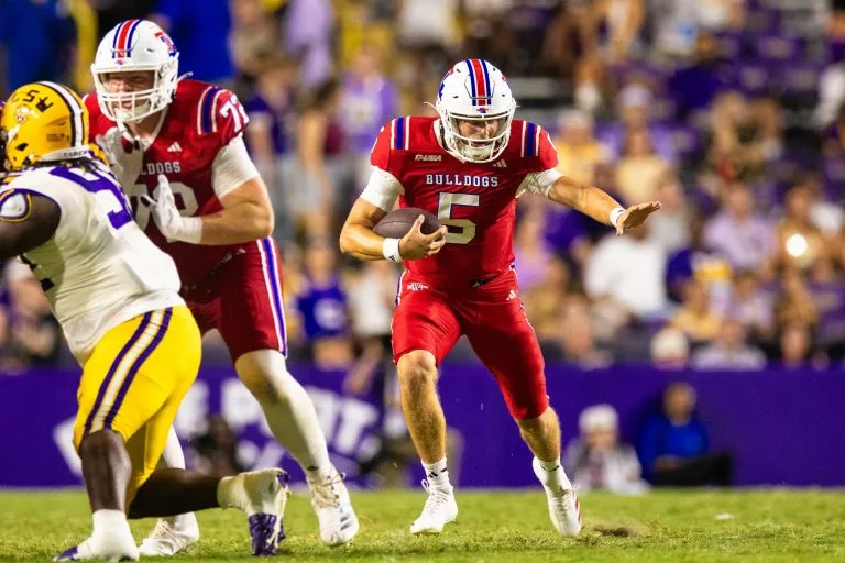 Blake Baker looks to lead the Bulldogs over the Golden Eagles