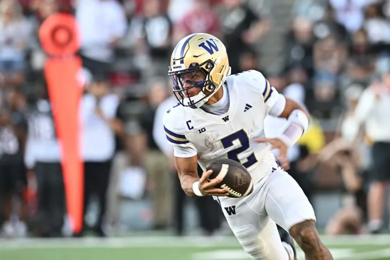 Demond Williams Jr. looks to lead the Huskies over the Buckeyes