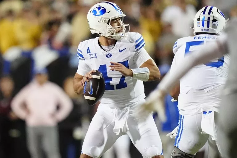 Bear Bachmeier looks to lead the Cougars over the Mountaineers