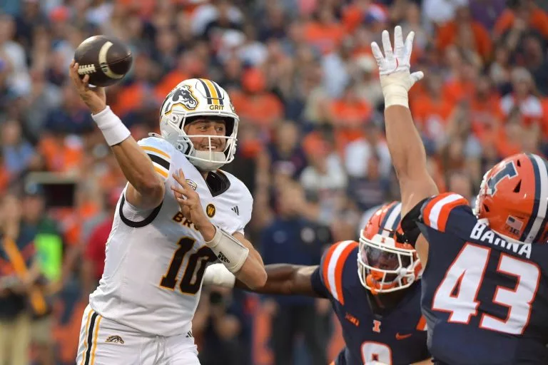 Western Michigan Broncos vs Miami (OH) RedHawks Picks and Prediction