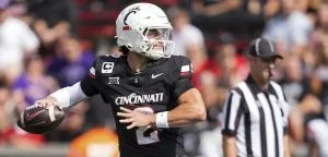 UCF Knights vs. Cincinnati Bearcats prediction.