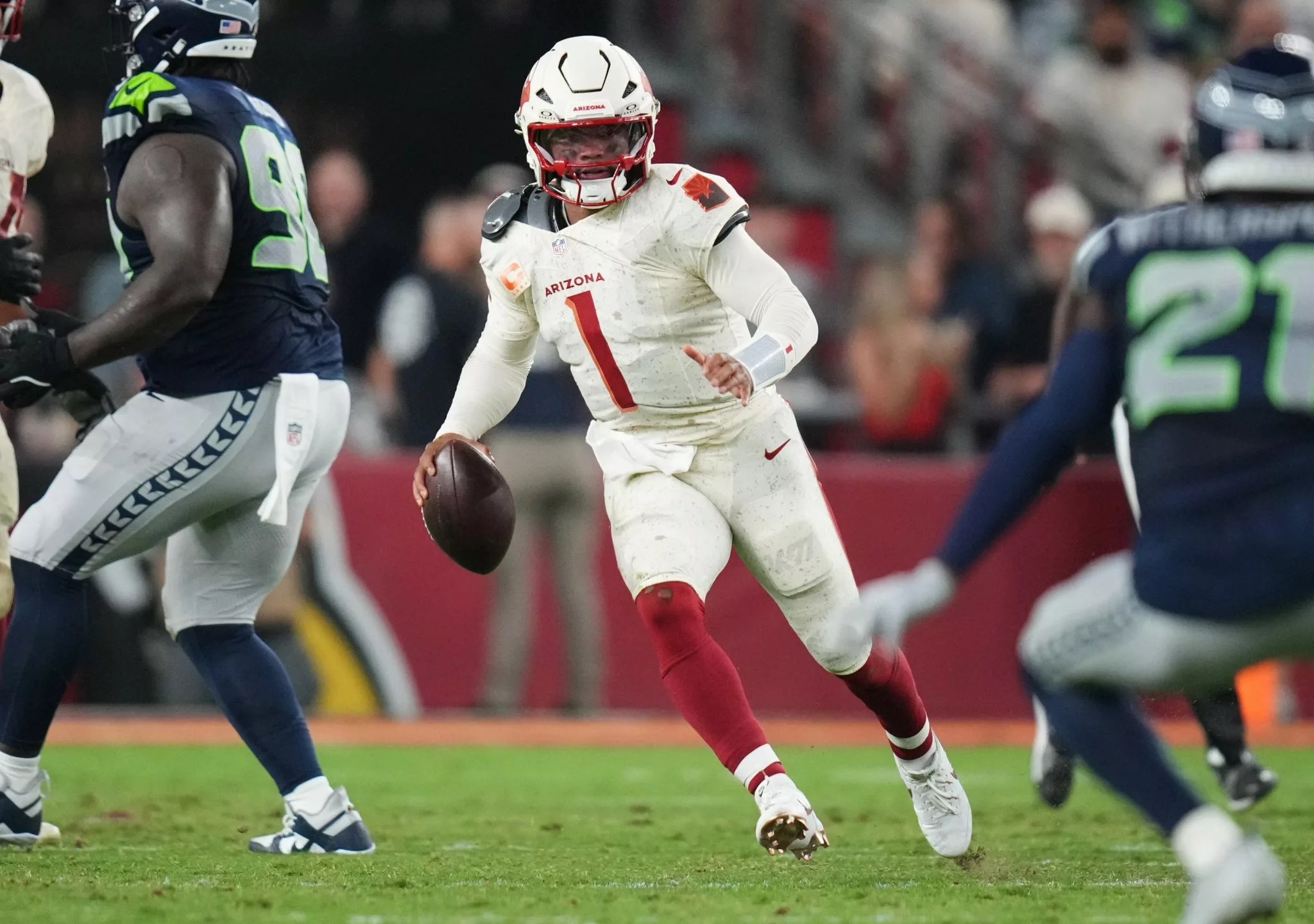 Kyler Murray looks to lead Arizona over the Titans