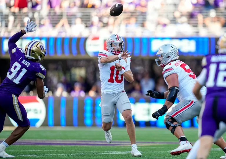 Julian Sayin looks to lead the Buckeyes over Minnesota