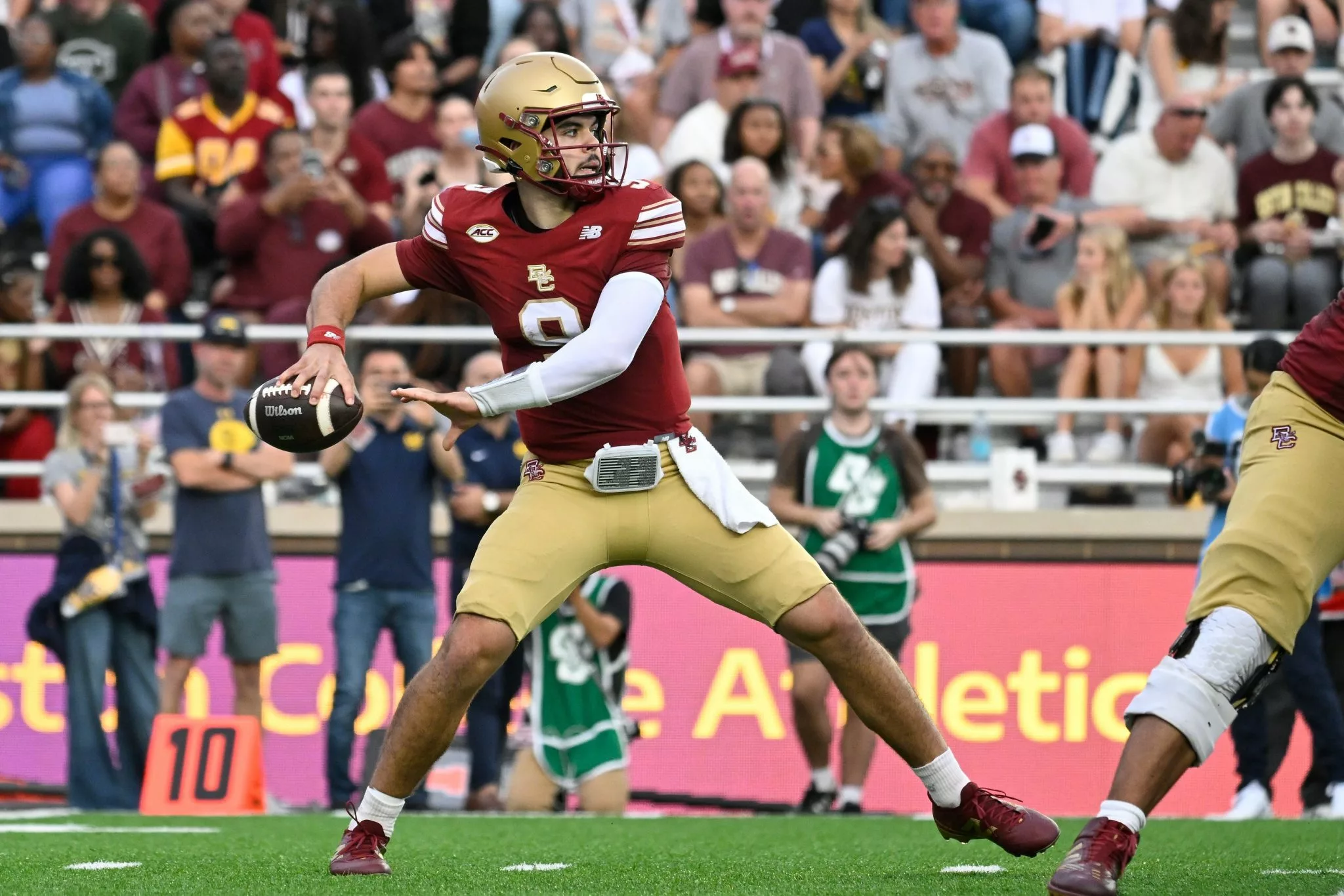 Huskies vs. Eagles prediction