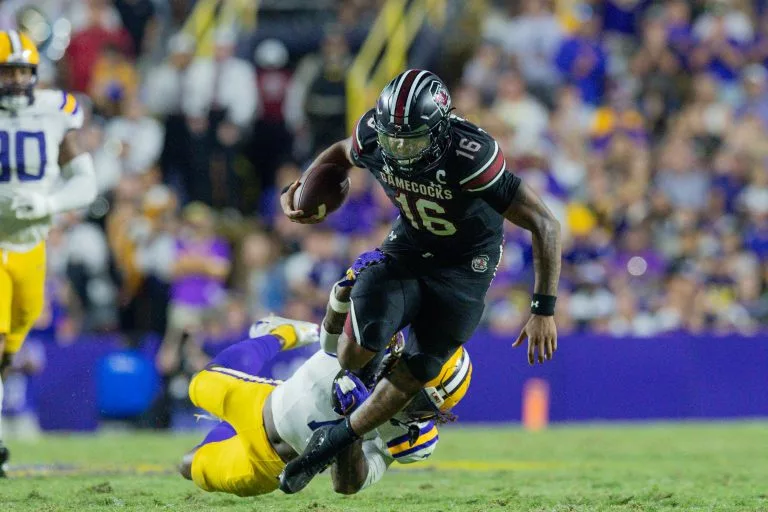 LaNorris Sellers looks to lead the Gamecocks over the Sooners
