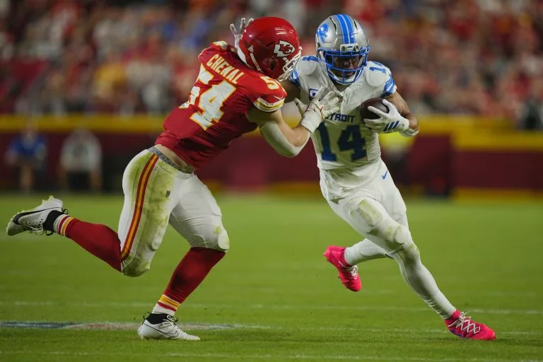 Amon-Ra St Brown looks to lead the Lions over the Bucs