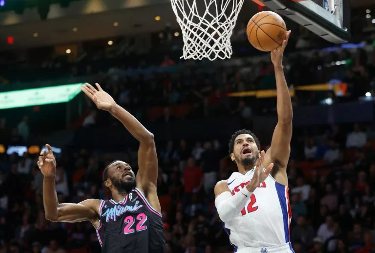 Warriors vs Pistons prediction