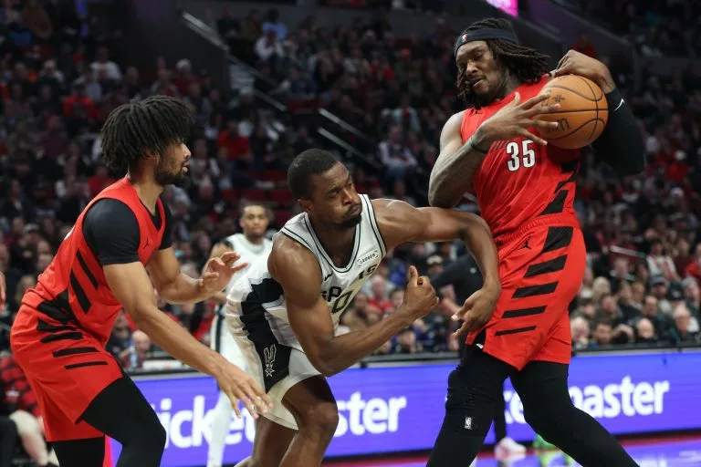 Oklahoma City Thunder at Portland Trail Blazers Picks and Prediction