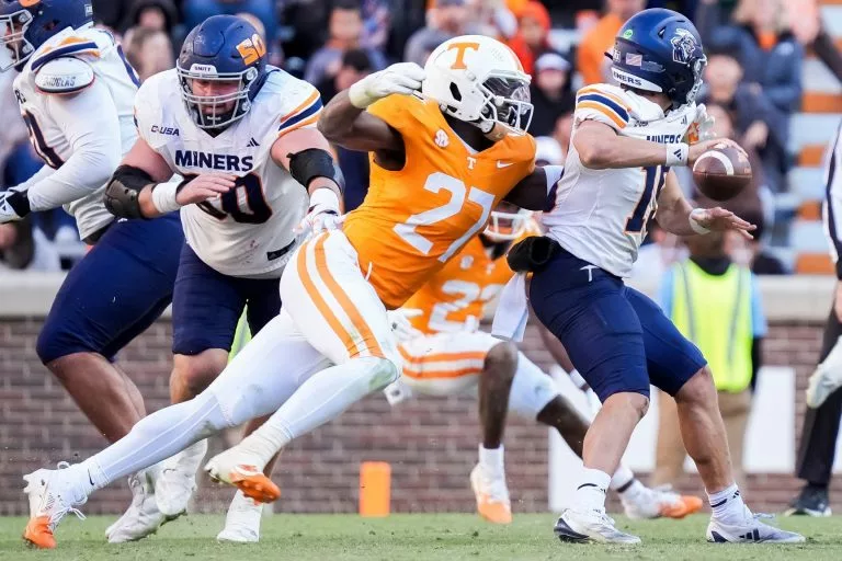 Jacksonville State Gamecocks vs UTEP Miners Picks and Prediction