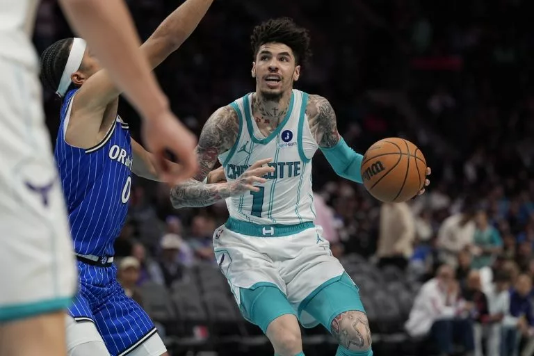 Lakers vs. Hornets prediction
