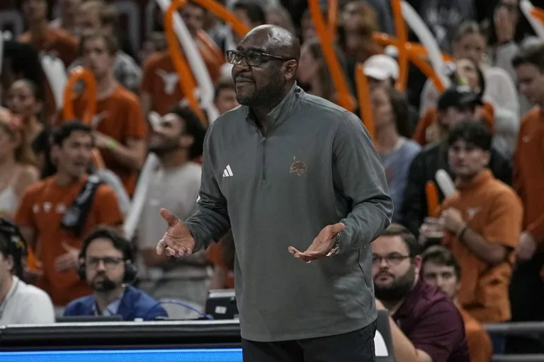 Roadrunners vs. Bobcats prediction