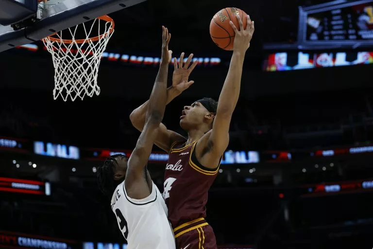 Loyola Chicago vs Davidson prediction