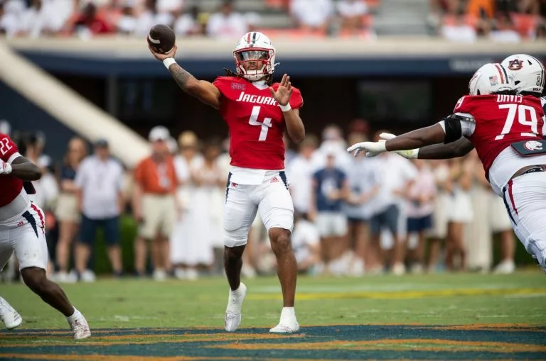 Golden Eagles vs. Jaguars prediction