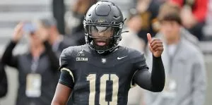 Army quarterback Dewayne Coleman