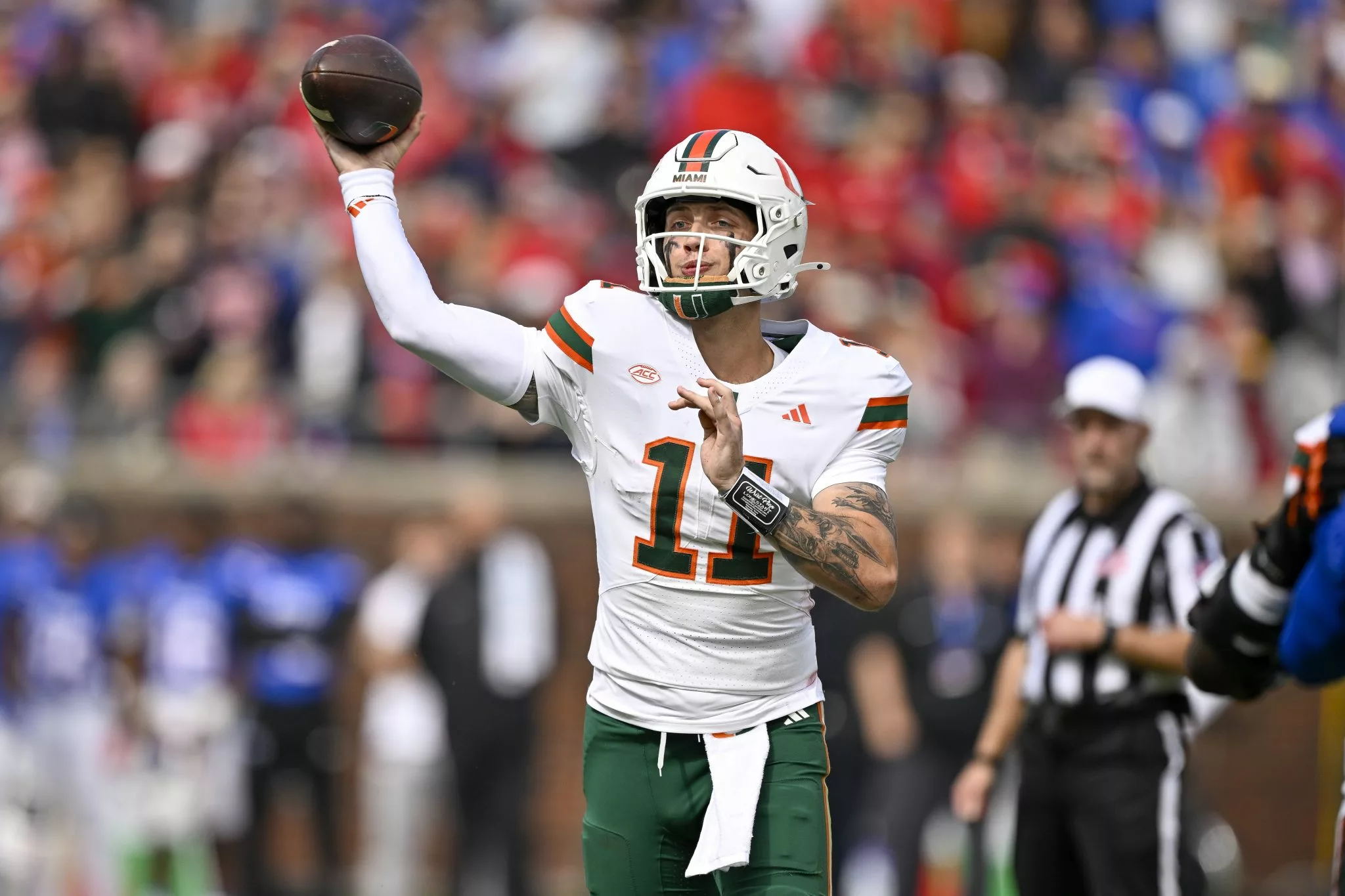 Carson Beck looks to lead the Hurricanes over the Orange
