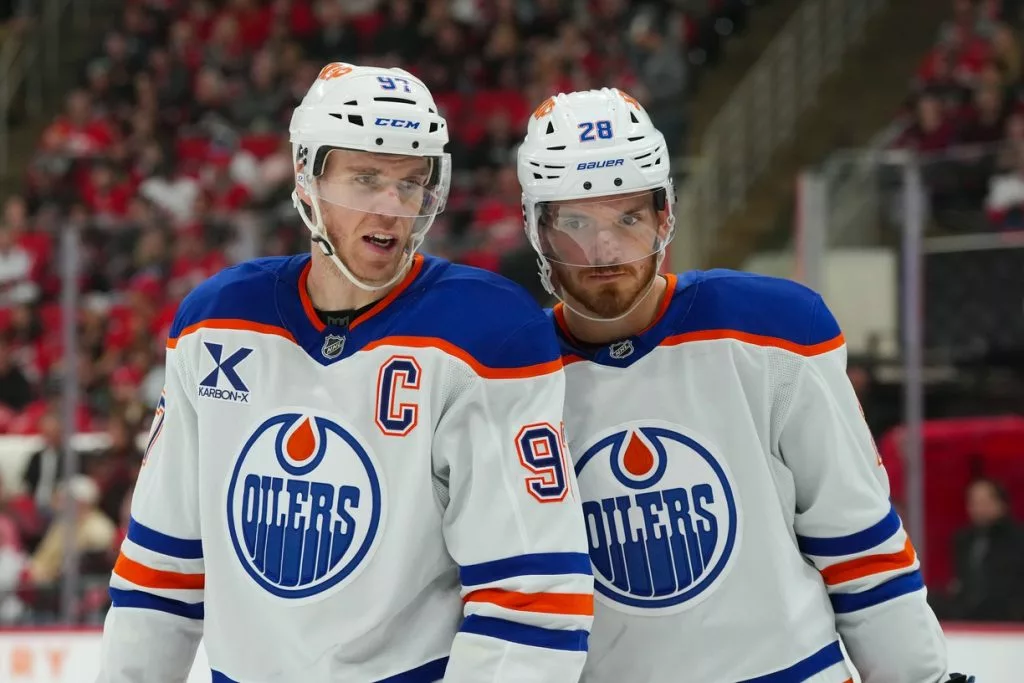 Hurricanes vs Oilers prediction