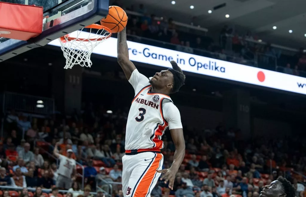 Oregon vs. Auburn prediction and pick