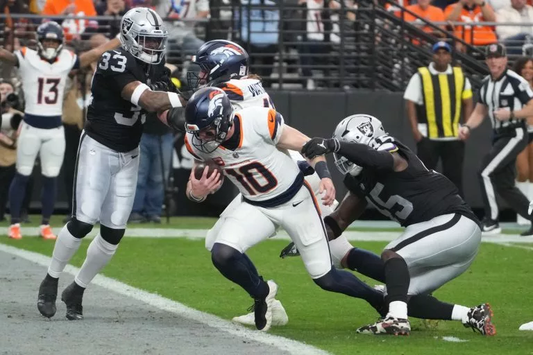 Packers at Broncos NFL Prediction