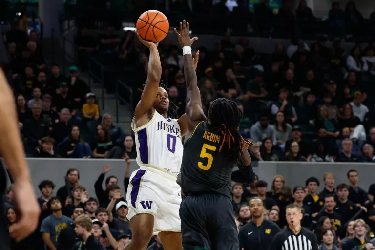 Quimari Peterson looks to lead the Huskies over the Bruins