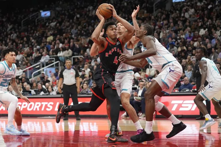 Scottie Barnes lookss to lead the Raptors over the Knicks
