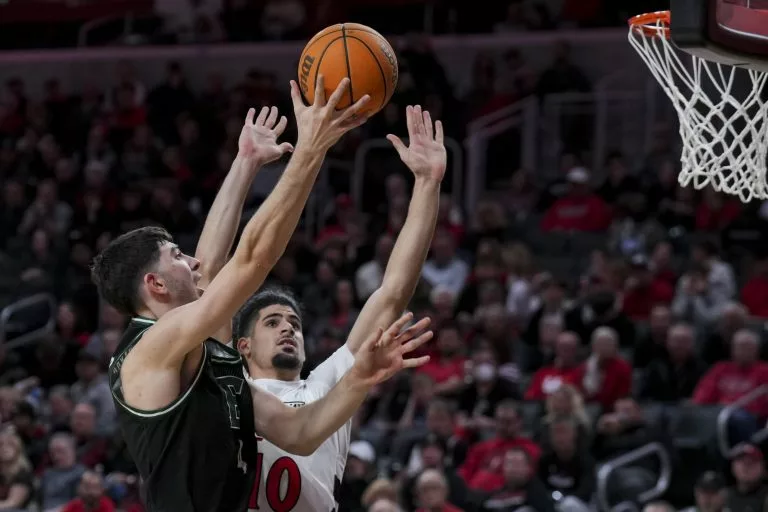 Mohammad Habhab looks to lead the Eagles over the Huskies