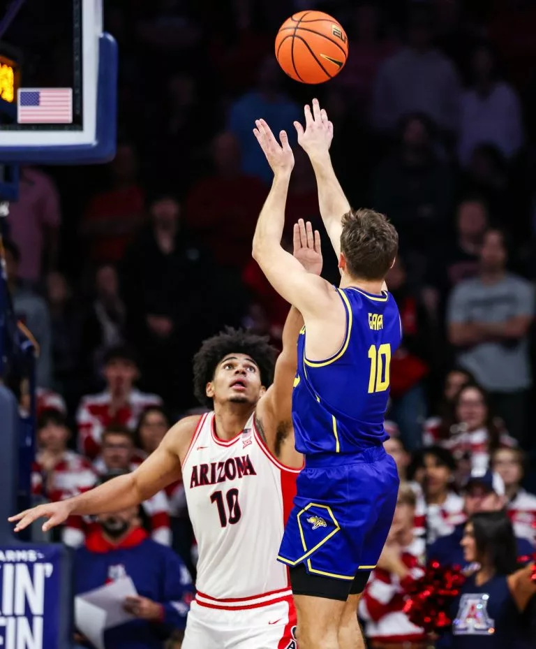 Cincinnati Bearcats vs Arizona Wildcats Picks and Prediction for Wednesday January 21 2026