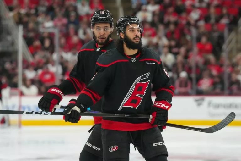 Canadiens vs Hurricanes prediction Game 1