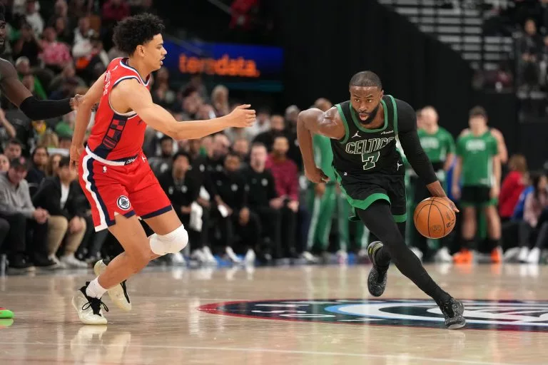 Jaylen Brown looks to lead the Celtics over the Bulls