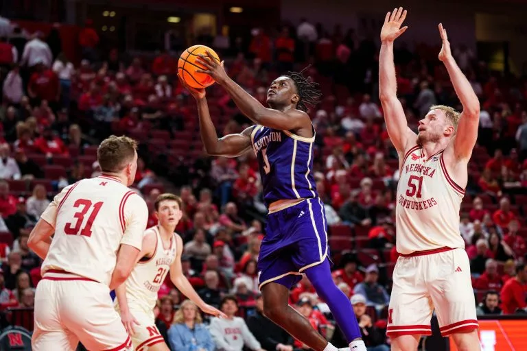 Oregon Ducks vs Washington Huskies Picks and Prediction for Sunday January 25 2026