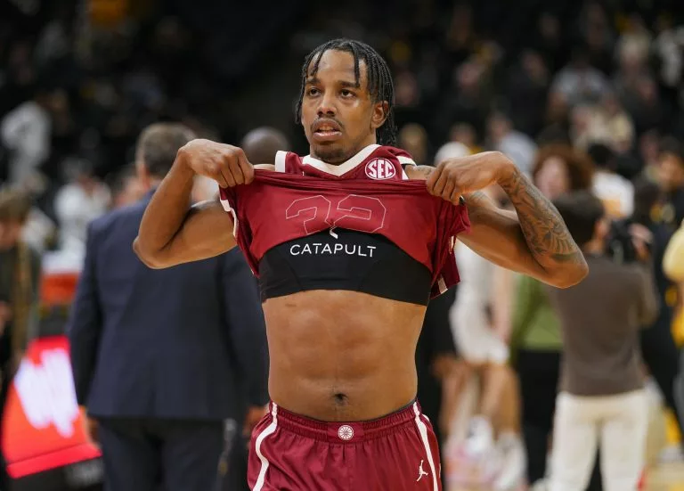 Texas Longhorns vs Oklahoma Sooners Picks and Predictions for Saturday January 31 2026
