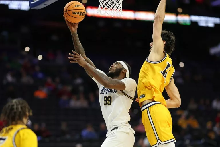 George Washington vs. La Salle Prediction
