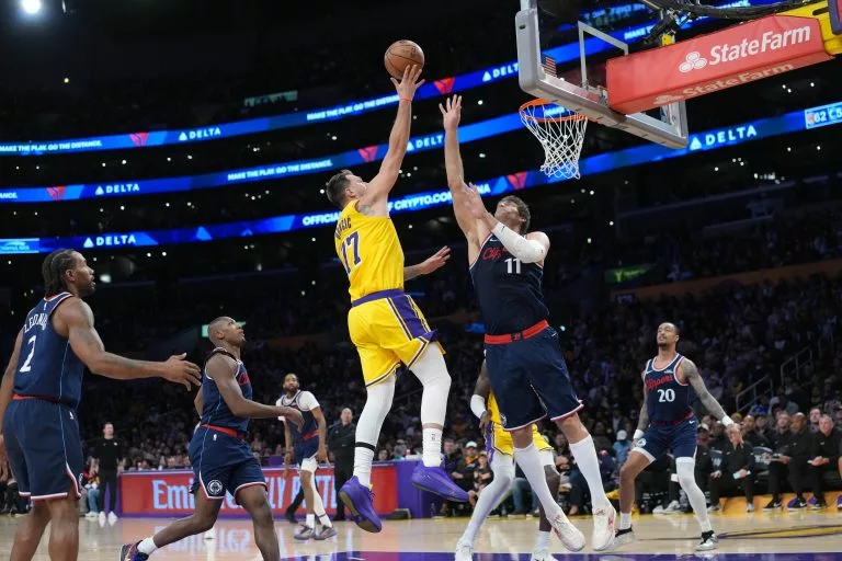 Celtics vs. Lakers prediction