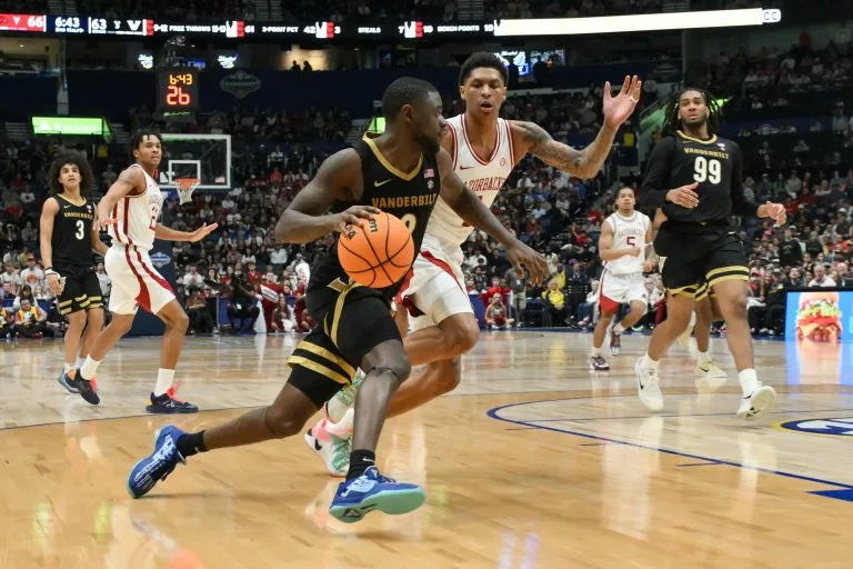 Duke Miles looks to lead Vanderbilt over the Cowboys