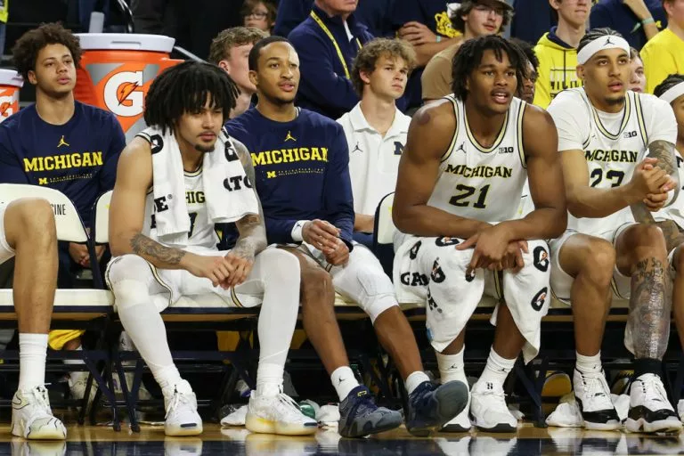 UConn vs Michigan prediction