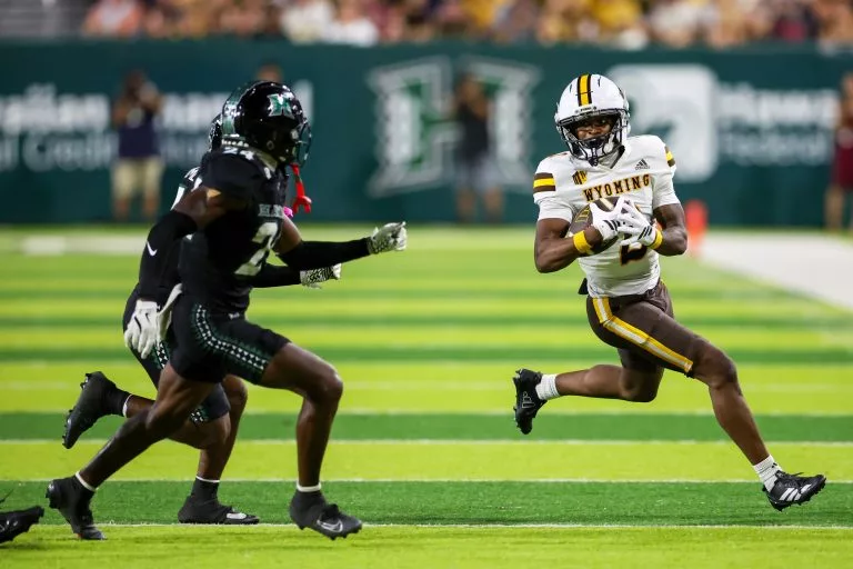 Hawaii vs Wyoming Picks, Prediction, Odds, and Line Movement for Saturday September 26 2026