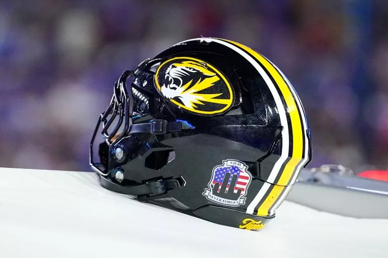 Florida vs Missouri Picks, Prediction, Odds, and Line Movement for Saturday October 3 2026